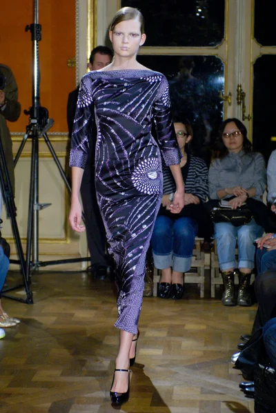 Look 17